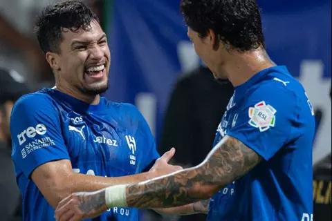 غياب كوكا.. الهلال يكتسح الاتفاق بخماسية في الدوري السعودي